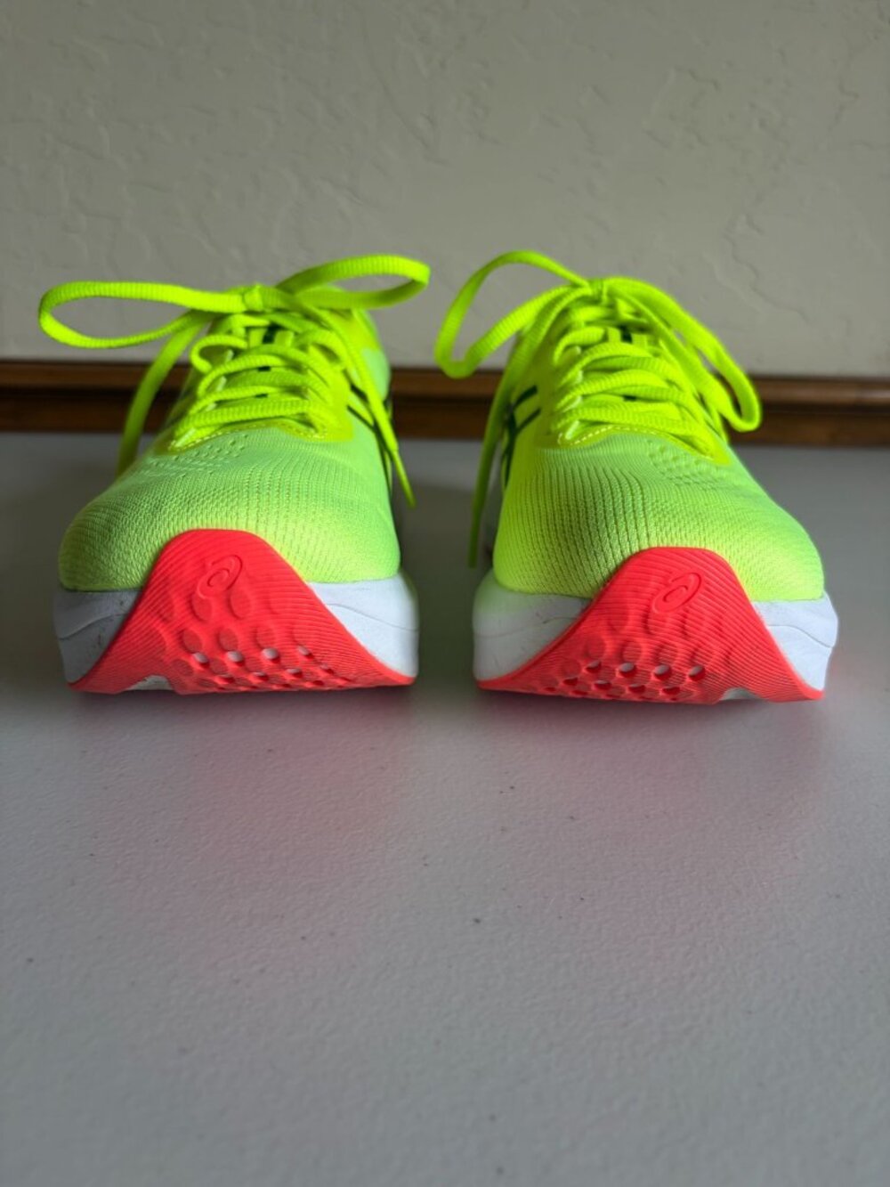 ASICS Magic Speed 4 Safety Yellow/Black Men's US 8 Athletic Running Shoes - Picture 8 of 9